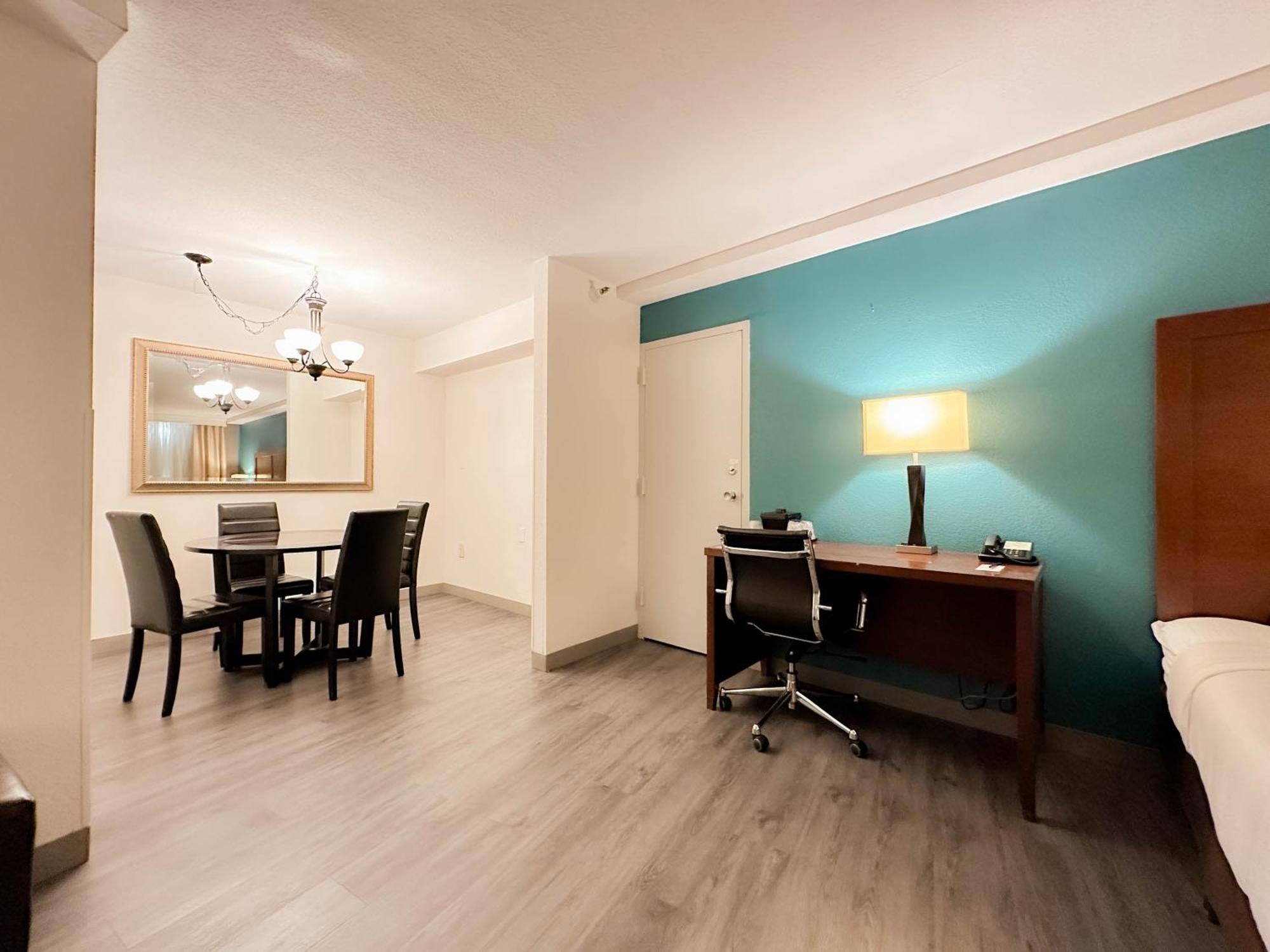 Comfort Inn & Suites Kissimmee By The Parks Four Corners Kültér fotó
