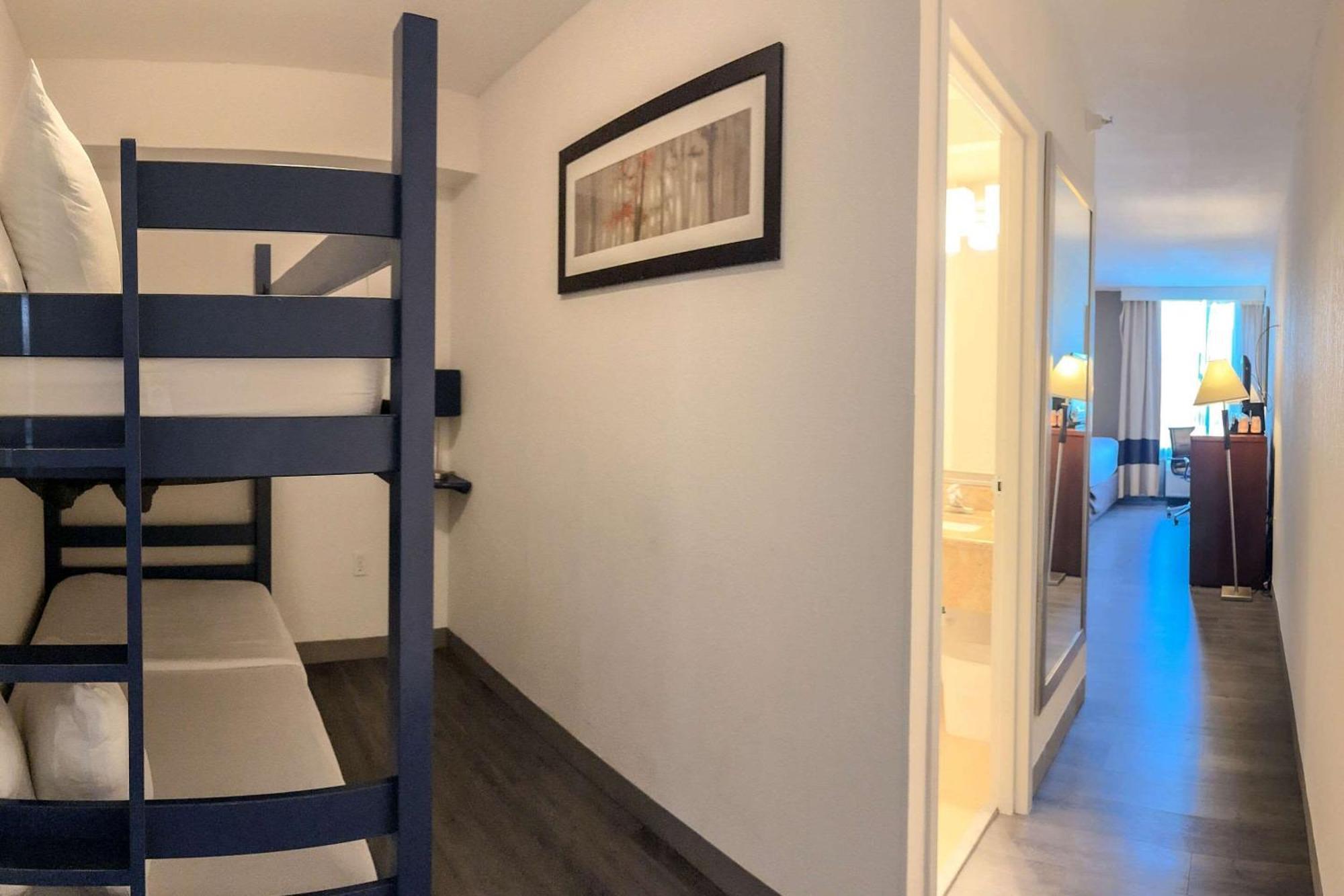 Comfort Inn & Suites Kissimmee By The Parks Four Corners Kültér fotó